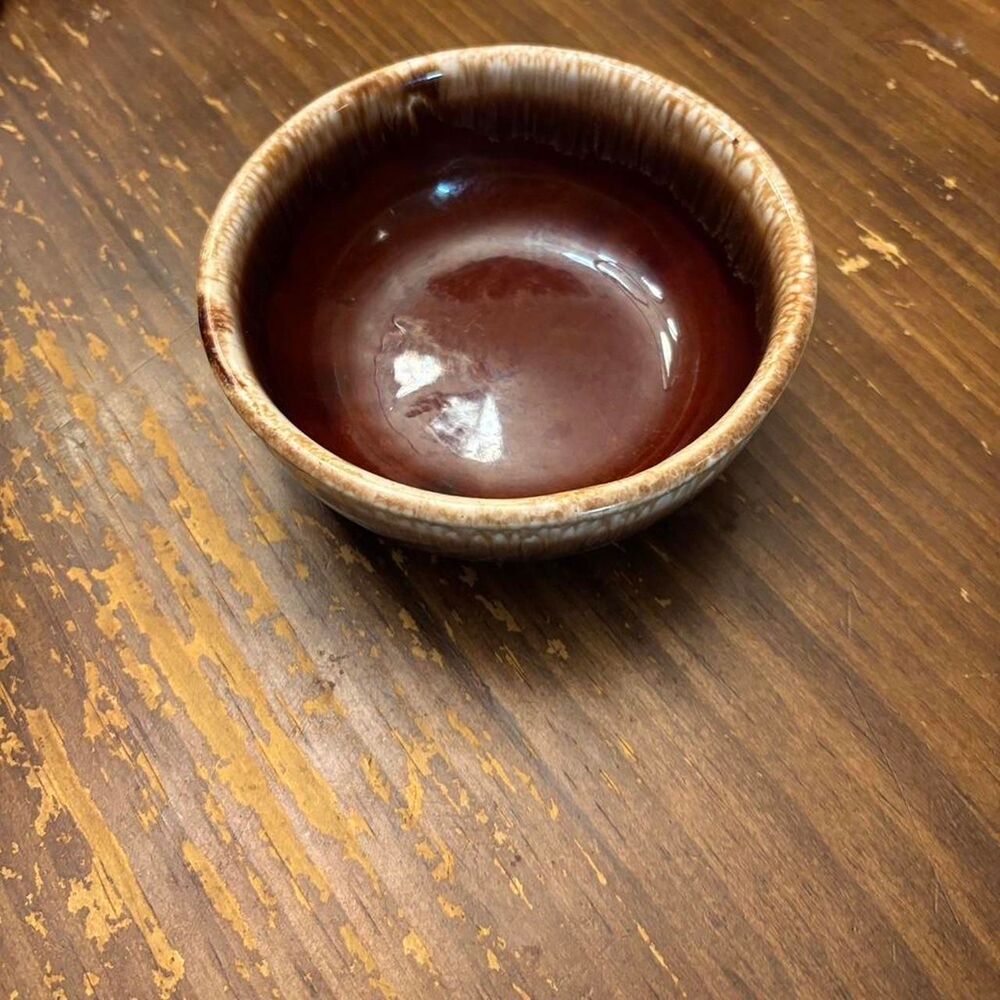Unbranded Brown and Burgundy Dinnerware